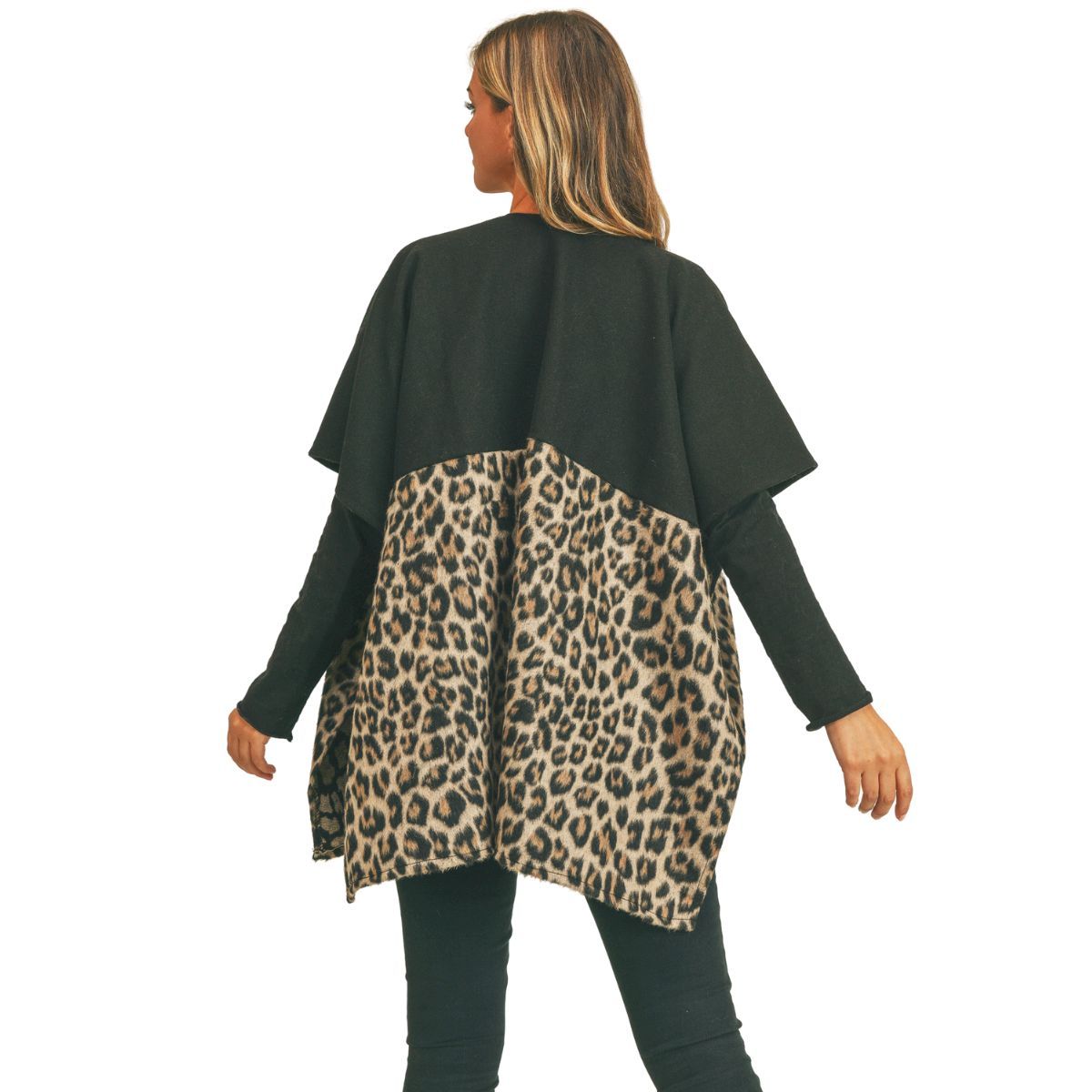 Taupe Leopard Pocket Kimono|36 x 27.5 inches - Premium Wholesale Boutique Clothing from Pinktown - Just $46! Shop now at chiquestyles