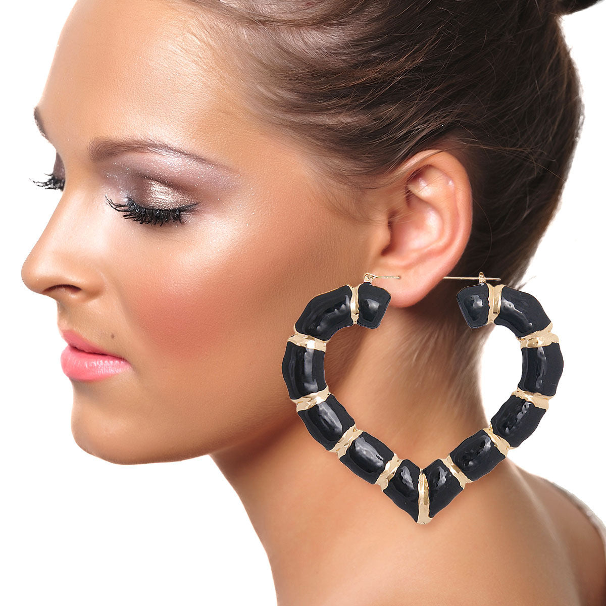 Black Heart Bamboo Hoops - Premium Wholesale Jewelry from Pinktown - Just $12! Shop now at chiquestyles