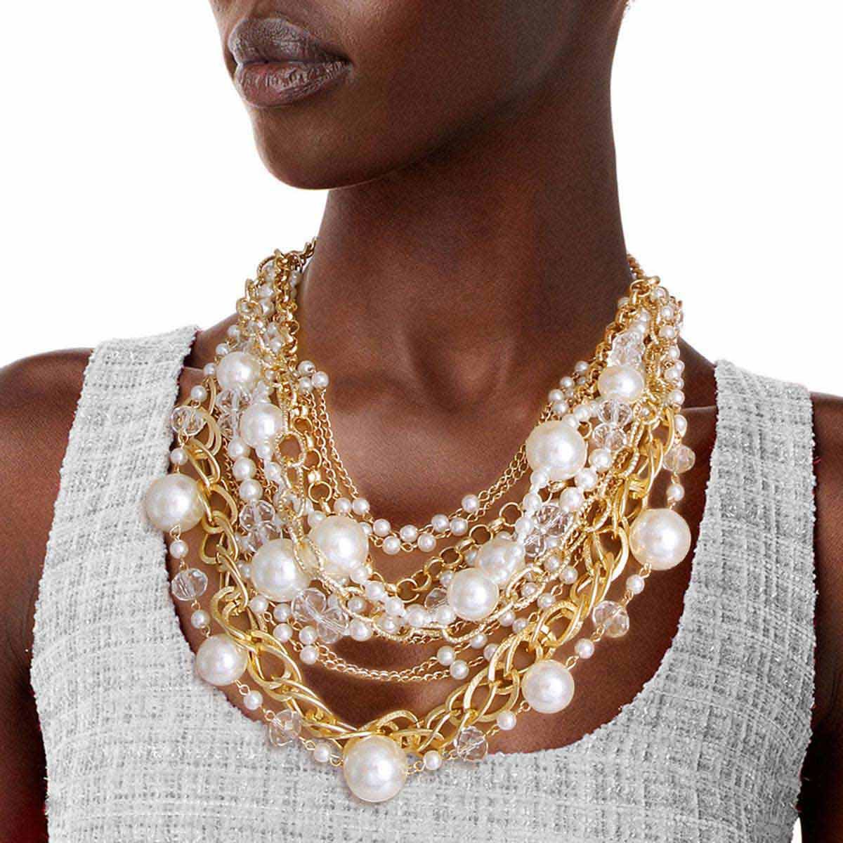 Pearls Beads and Gold Chains Necklace Set - Premium Wholesale Jewelry from Pinktown - Just $26! Shop now at chiquestyles