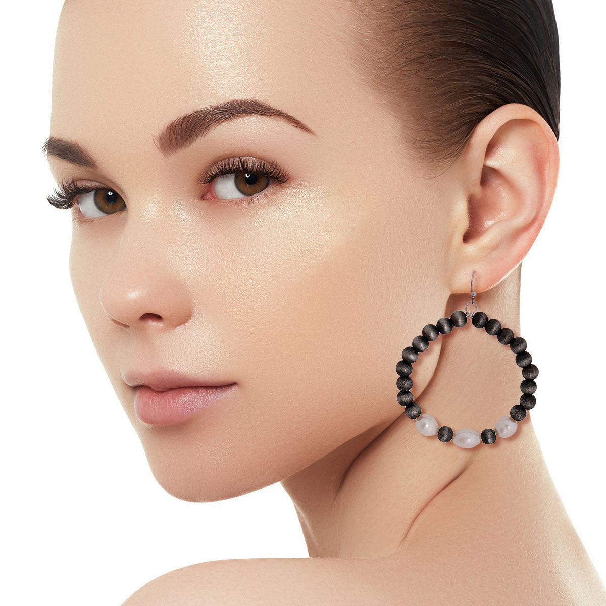 Freshwater Pearl Faux Navajo Earrings - Premium Wholesale Jewelry from Pinktown - Just $8! Shop now at chiquestyles