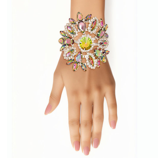 Radiant Pink Green White Pearl Bracelet|Stretch to Fit - Premium Wholesale Jewelry from Pinktown - Just $50! Shop now at chiquestyles