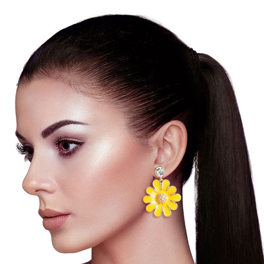 Yellow Metal Daisy Earrings|1.5 inches - Premium Wholesale Jewelry from Pinktown - Just $10! Shop now at chiquestyles
